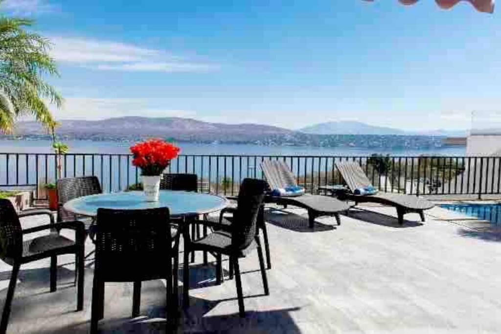 Vistalago Villa Tequesquitengo Buitenkant foto